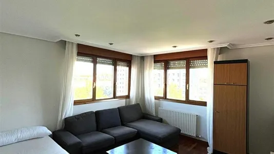Rooms in Vitoria-Gasteiz - photo 1