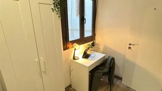 Rooms in Valencia Ciutat Vella - photo 2