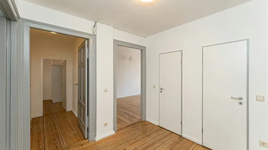 Rooms in Berlin Friedrichshain-Kreuzberg - photo 9