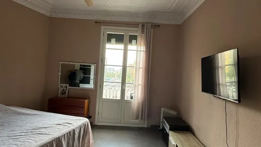 Rooms in Barcelona Ciutat Vella - photo 1