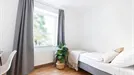 Room for rent, Prague, &lt;span class=&quot;blurred street&quot; onclick=&quot;ProcessAdRequest(12891200)&quot;&gt;&lt;span class=&quot;hint&quot;&gt;See streetname&lt;/span&gt;[xxxxxxxxxxxxx]&lt;/span&gt;