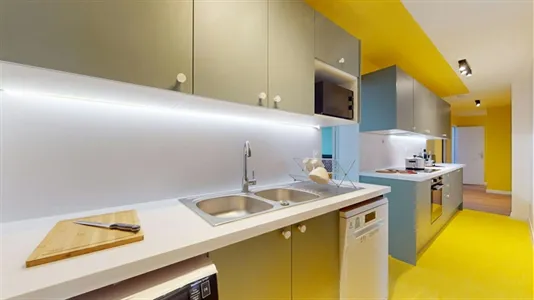 Rooms in Paris 15ème arrondissement - photo 9