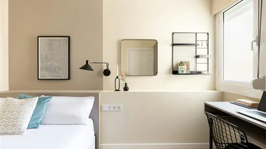 Rooms in Barcelona Sarrià-St. Gervasi - photo 4