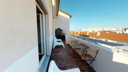Rooms in Lyon - photo 2