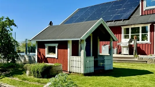 Houses in Båstad - photo 1