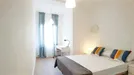Room for rent, Barcelona Eixample, Barcelona, &lt;span class=&quot;blurred street&quot; onclick=&quot;ProcessAdRequest(7747807)&quot;&gt;&lt;span class=&quot;hint&quot;&gt;See streetname&lt;/span&gt;[xxxxxxxxxxxxx]&lt;/span&gt;