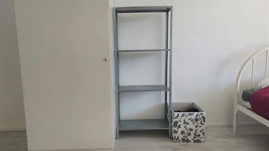 Rooms in Capelle aan den IJssel - photo 9