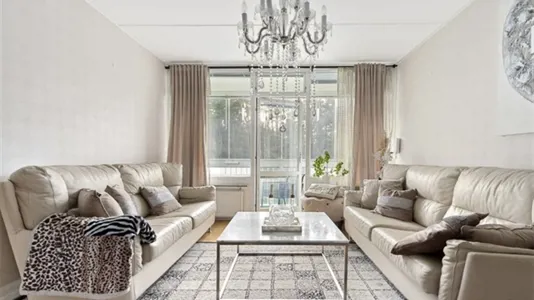 Apartments in Stockholm West - photo 2