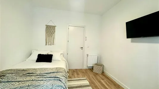 Rooms in Madrid Retiro - photo 7