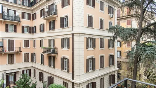 Rooms in Roma Municipio II – Parioli/Nomentano - photo 2