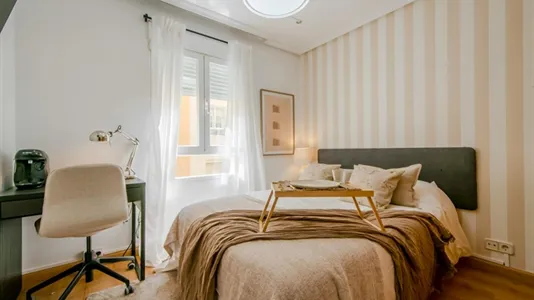 Rooms in Madrid Hortaleza - photo 1