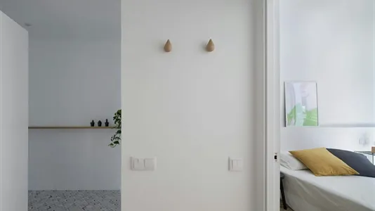 Apartments in Barcelona Ciutat Vella - photo 6