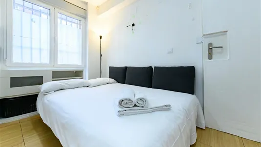 Apartments in Madrid Ciudad Lineal - photo 8