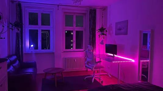 Rooms in Berlin Friedrichshain-Kreuzberg - photo 2