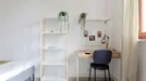 Room for rent, Turin, Piemonte, &lt;span class=&quot;blurred street&quot; onclick=&quot;ProcessAdRequest(9878489)&quot;&gt;&lt;span class=&quot;hint&quot;&gt;See streetname&lt;/span&gt;[xxxxxxxxxxxxx]&lt;/span&gt;
