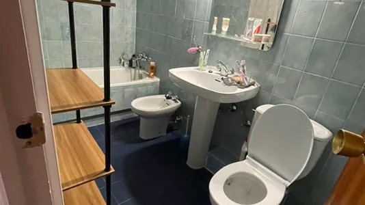 Rooms in Barcelona Eixample - photo 9