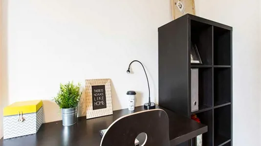 Rooms in Milano Zona 6 - Barona, Lorenteggio - photo 2