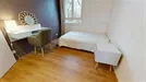 Room for rent, Toulouse, Occitanie, &lt;span class=&quot;blurred street&quot; onclick=&quot;ProcessAdRequest(10814903)&quot;&gt;&lt;span class=&quot;hint&quot;&gt;See streetname&lt;/span&gt;[xxxxxxxxxxxxx]&lt;/span&gt;