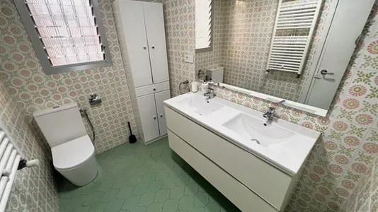 Rooms in Valencia L'Eixample - photo 10