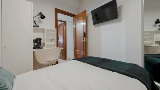 Rooms in Madrid Chamartín - photo 4