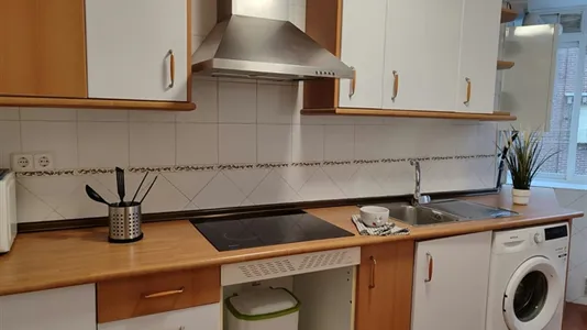 Rooms in Madrid Tetuán - photo 10