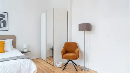 Apartments in Berlin Steglitz-Zehlendorf - photo 5