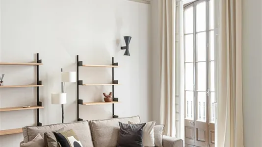 Apartments in Barcelona Ciutat Vella - photo 5