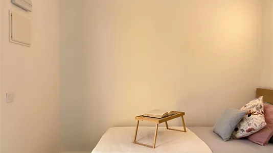Rooms in Madrid San Blas - photo 4