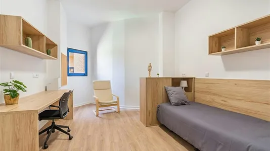Rooms in Alboraya - photo 1