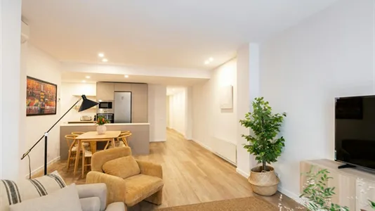 Apartments in Barcelona Eixample - photo 6