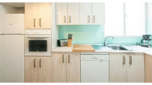 Rooms in Madrid Centro - photo 7