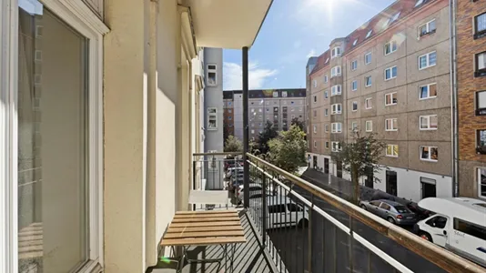 Apartments in Berlin Mitte - photo 4