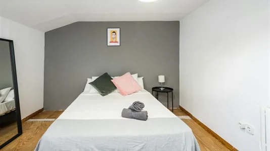 Rooms in Madrid Centro - photo 1