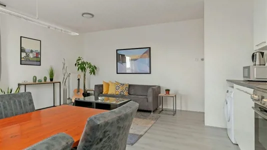 Apartments in Zaanstad - photo 2