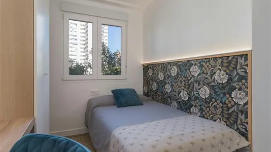 Rooms in Madrid Fuencarral-El Pardo - photo 1