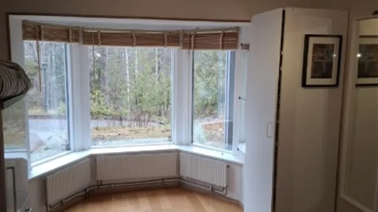 Houses in Nacka - photo 2