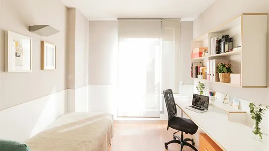 Rooms in Madrid Moncloa-Aravaca - photo 2
