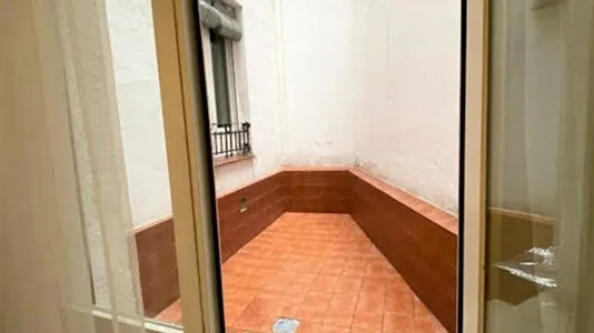 Rooms in Madrid Chamberí - photo 9