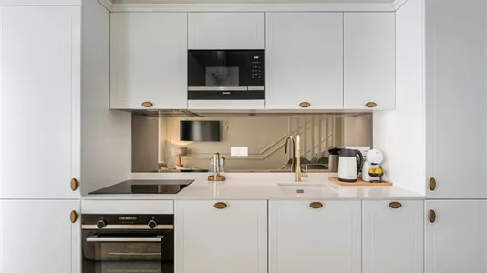 Apartments in Location is not specified - photo 2