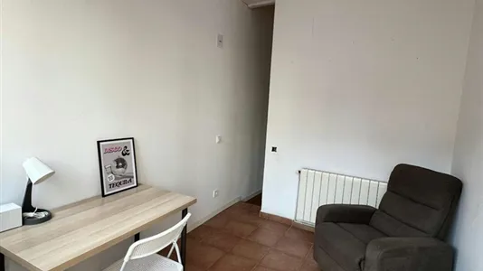 Rooms in Barcelona Eixample - photo 4