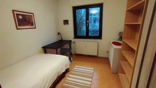 Rooms in Frankfurt Mitte-West - photo 1