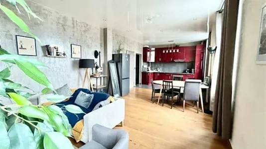 Rooms in Saint-Denis - photo 1