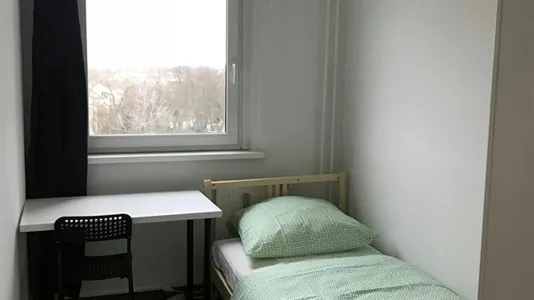 Rooms in Berlin Lichtenberg - photo 1