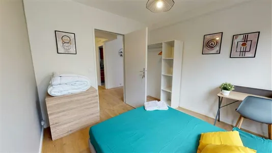 Rooms in Lyon - photo 3