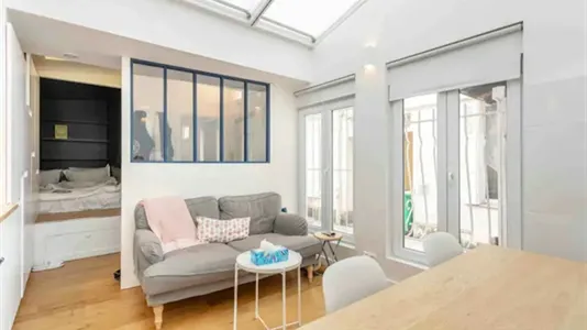 Apartments in Paris 15ème arrondissement - photo 1