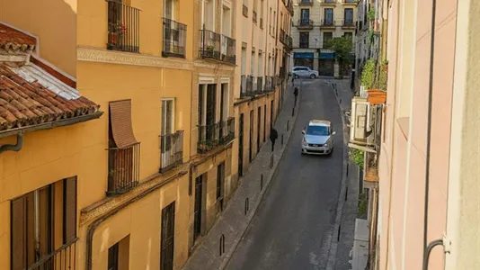 Apartments in Madrid Centro - photo 2