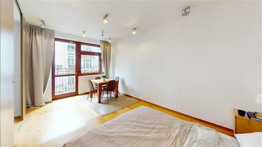 Apartments in Location is not specified - photo 6