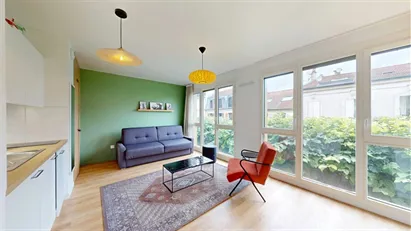 Apartment for rent in L'Haÿ-les-Roses, Île-de-France
