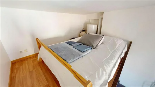 Apartments in Lyon - photo 3