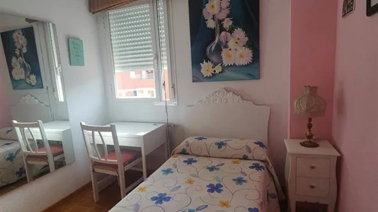 Rooms in Madrid Usera - photo 1